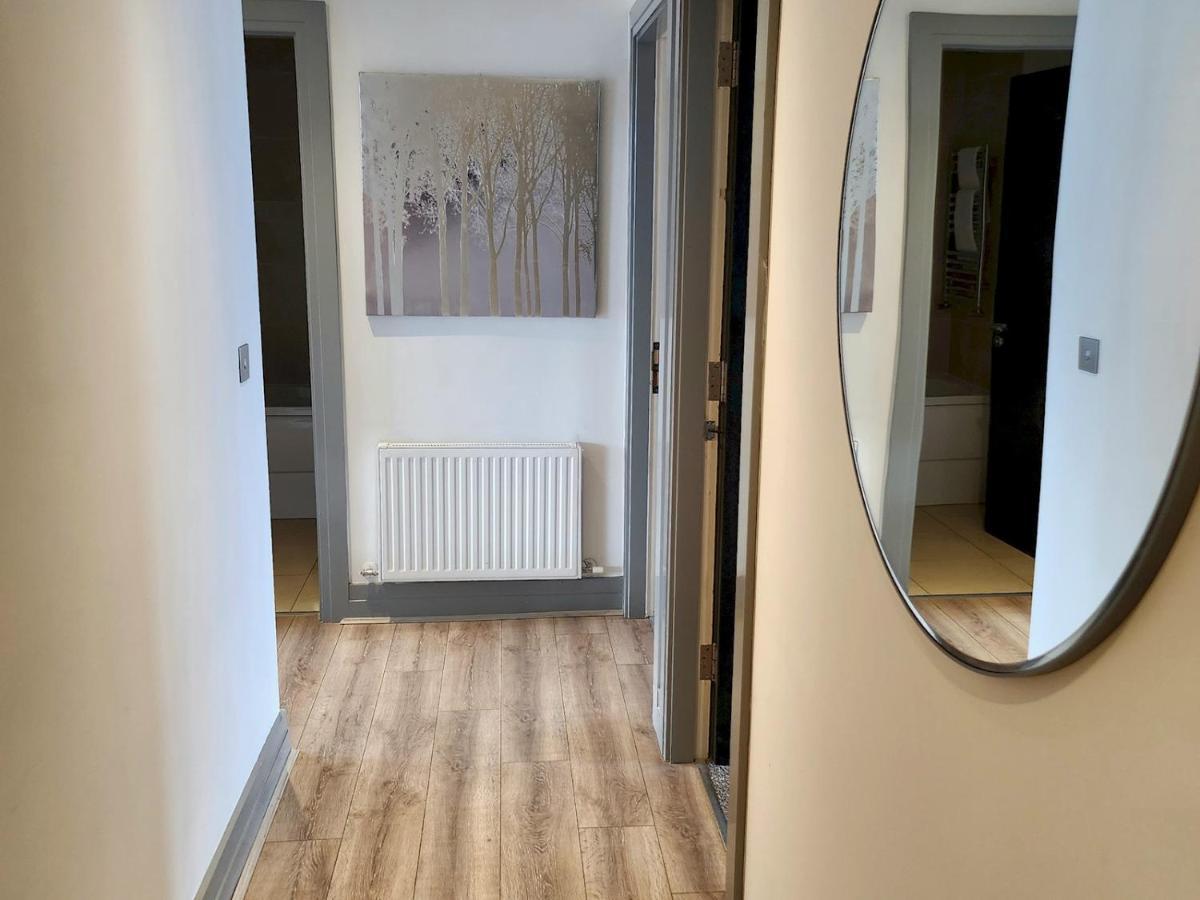 Pass The Keys Stunning Penthouse With Balcony Sunset Views Apartment Belfast Exterior photo